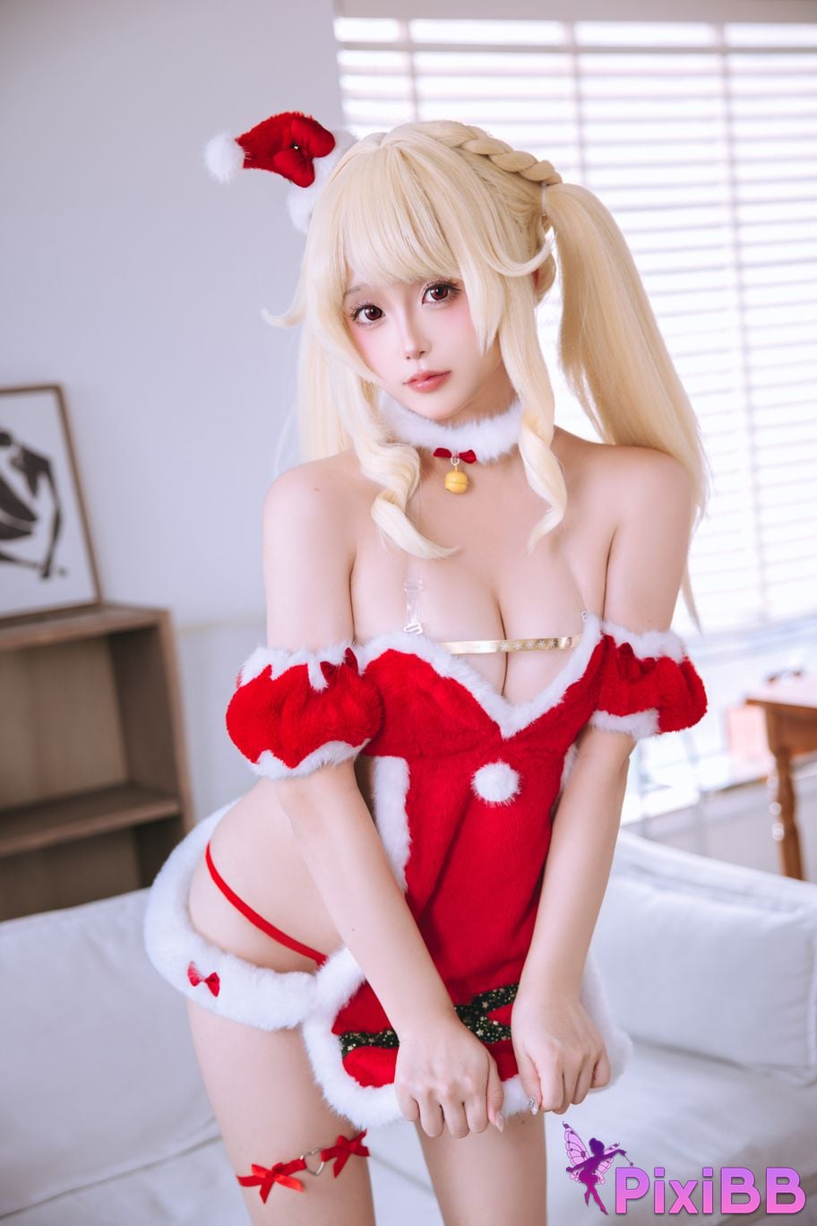 Cosplayer Hinajiao Christmas day PixiBB.COM 057