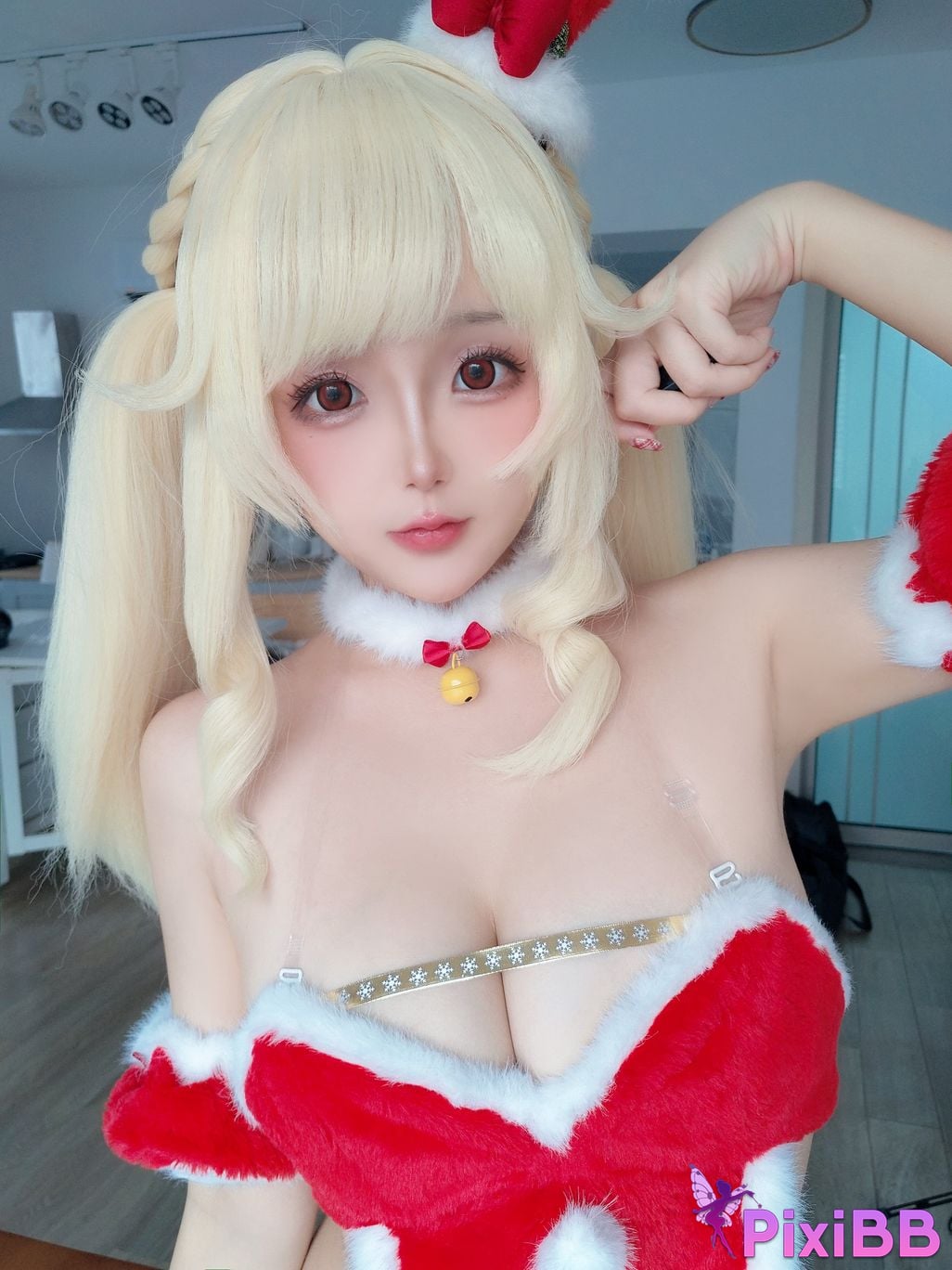 Cosplayer Hinajiao Christmas day PixiBB.COM 082