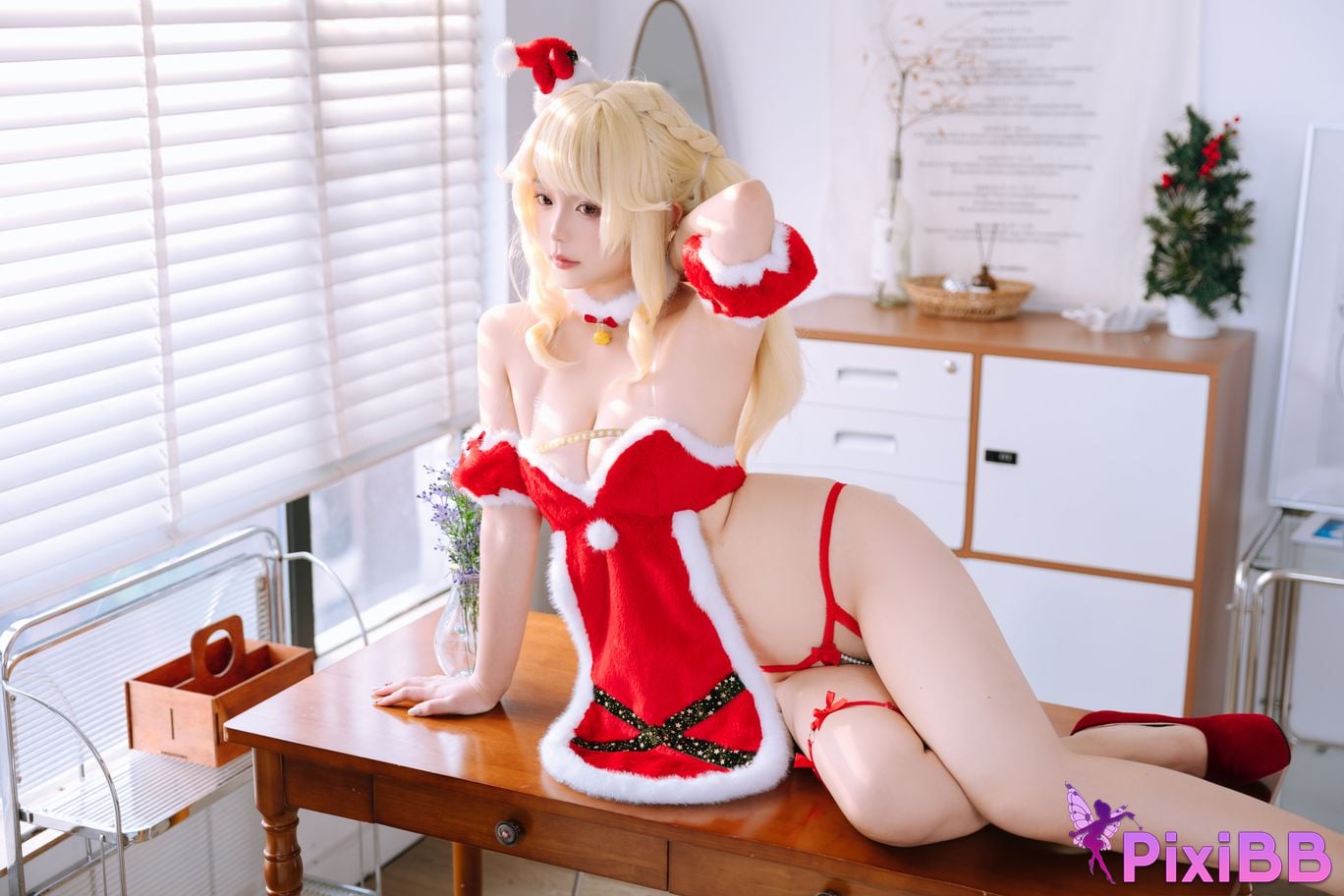 Cosplayer Hinajiao Christmas day PixiBB.COM 132
