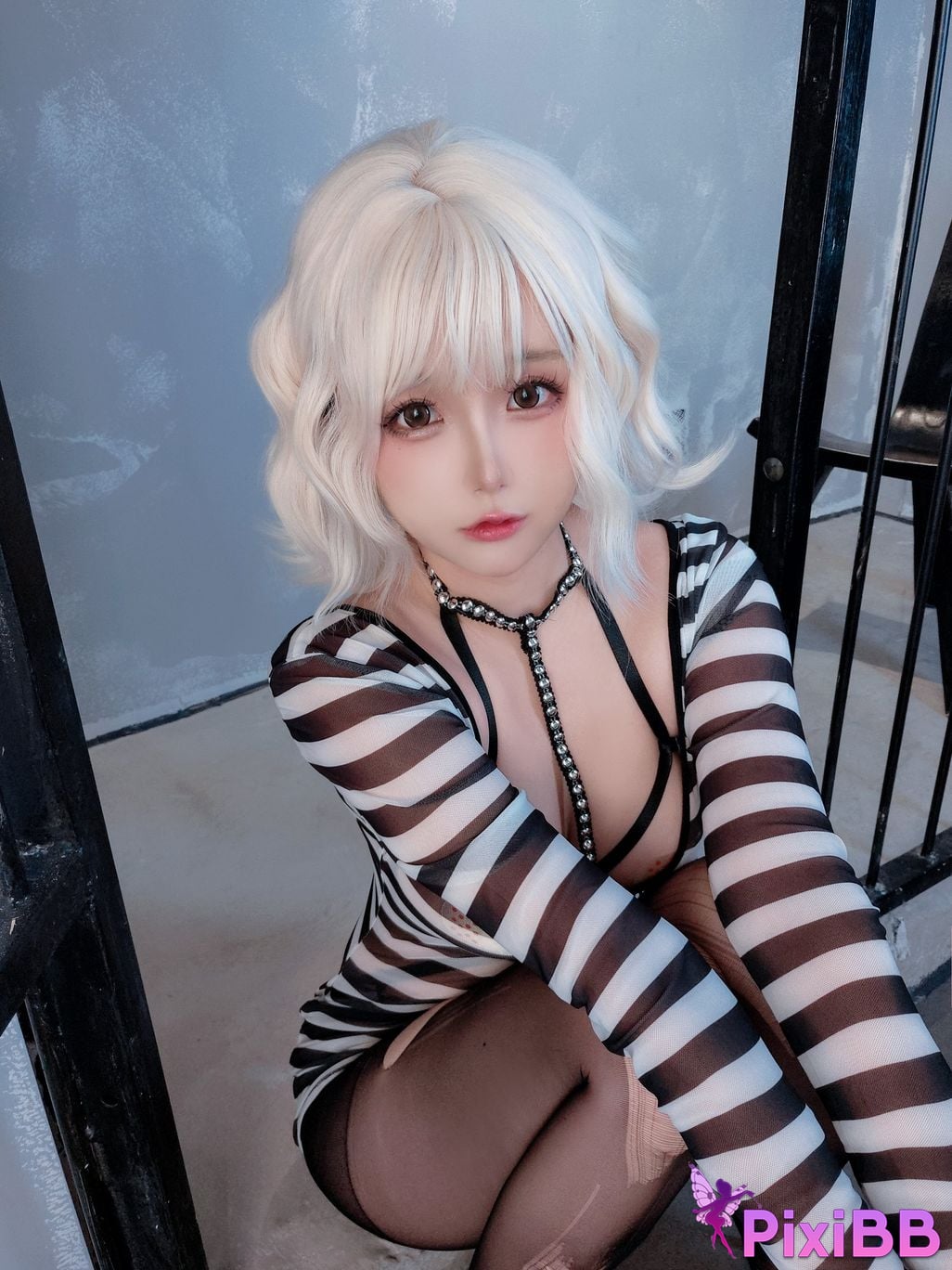 Cosplayer Hinajiao Interrogation Room PixiBB.COM 029