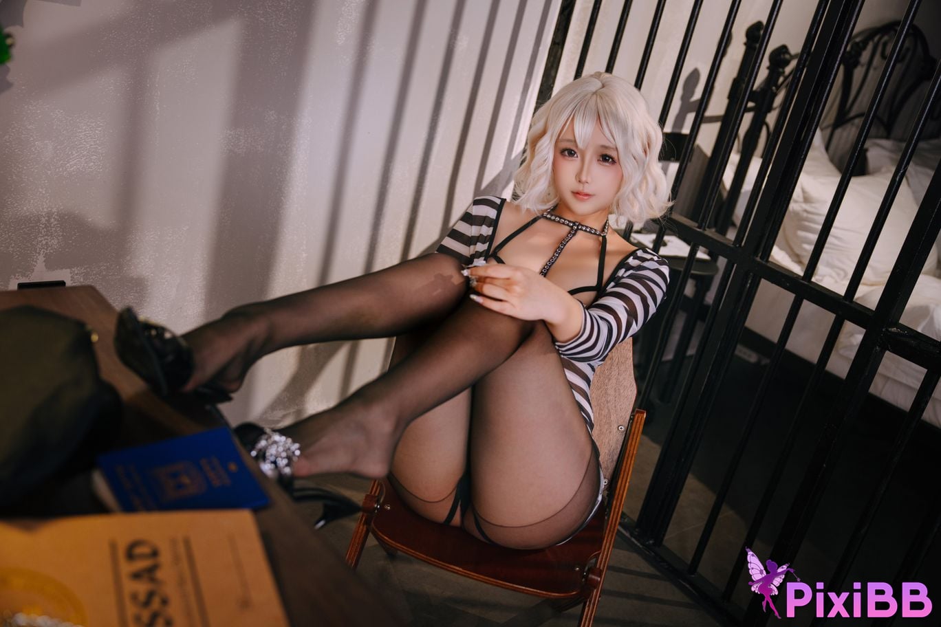 Cosplayer Hinajiao Interrogation Room PixiBB.COM 125