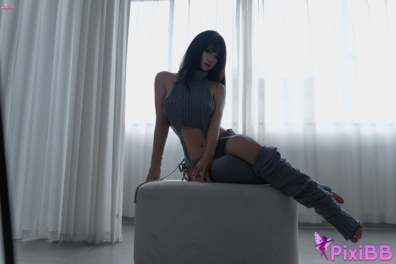 Cosplayer Qiqi be good home sweater PixiBB.COM 006