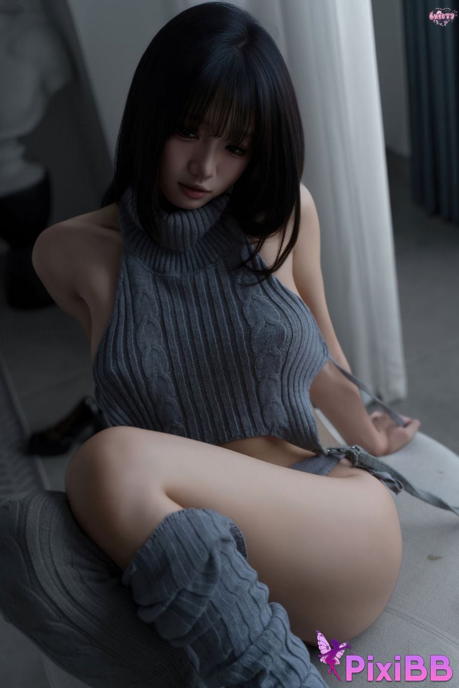 Cosplayer Qiqi be good home sweater PixiBB.COM 104