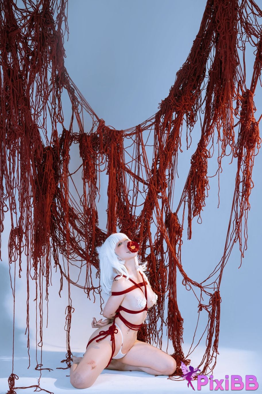 Cosplayer Stupid Momo chunmomo Broken wings PixiBB.COM 001