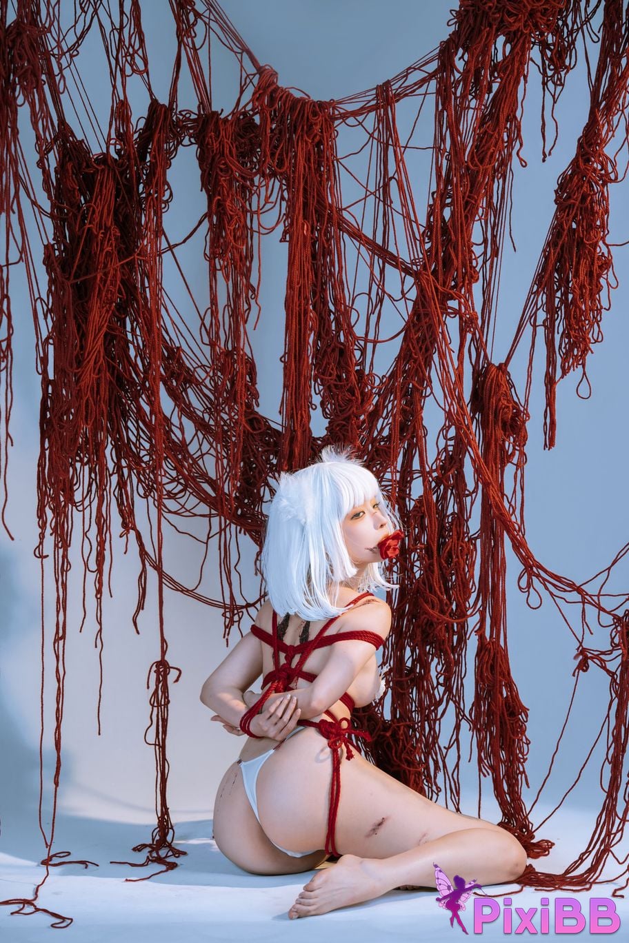 Cosplayer Stupid Momo chunmomo Broken wings PixiBB.COM 009