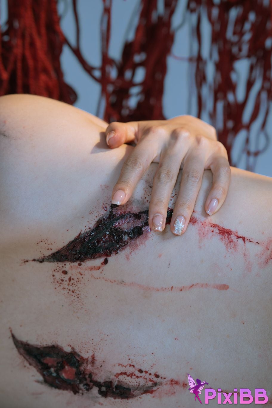 Cosplayer Stupid Momo chunmomo Broken wings PixiBB.COM 047