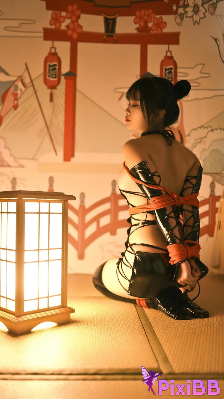 Cosplayer Luo Li LoLiSAMA ninja PixiBB.COM 018