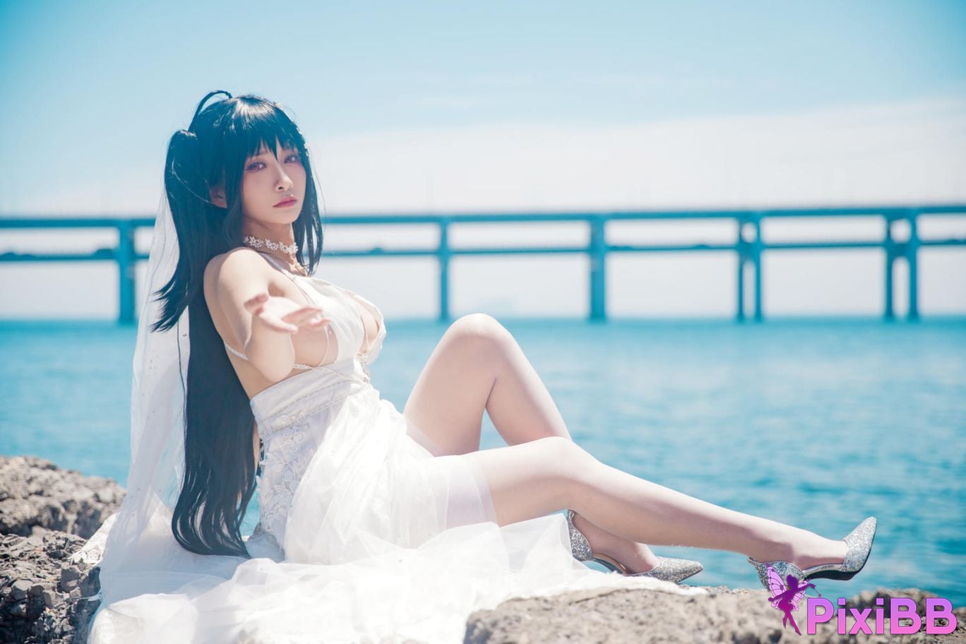 Cosplayer Luo Li LoLiSAMA big bride PixiBB.COM 036