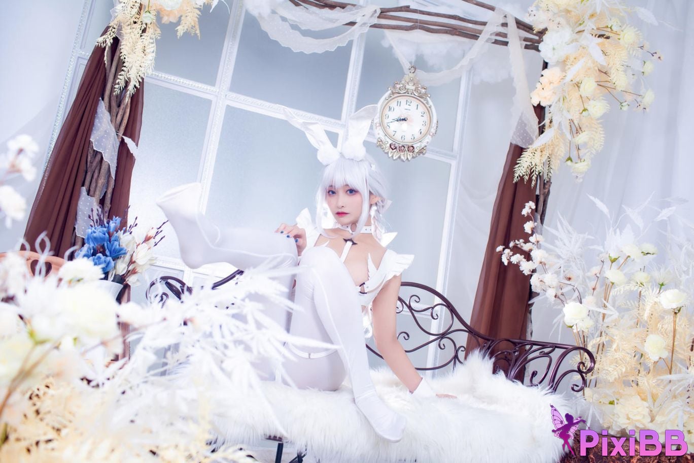 Cosplayer Luo Li LoLiSAMA azur lane Evil Bunny PixiBB.COM 002