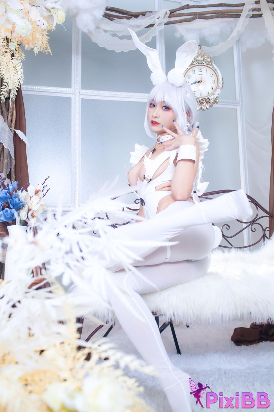 Cosplayer Luo Li LoLiSAMA azur lane Evil Bunny PixiBB.COM 003