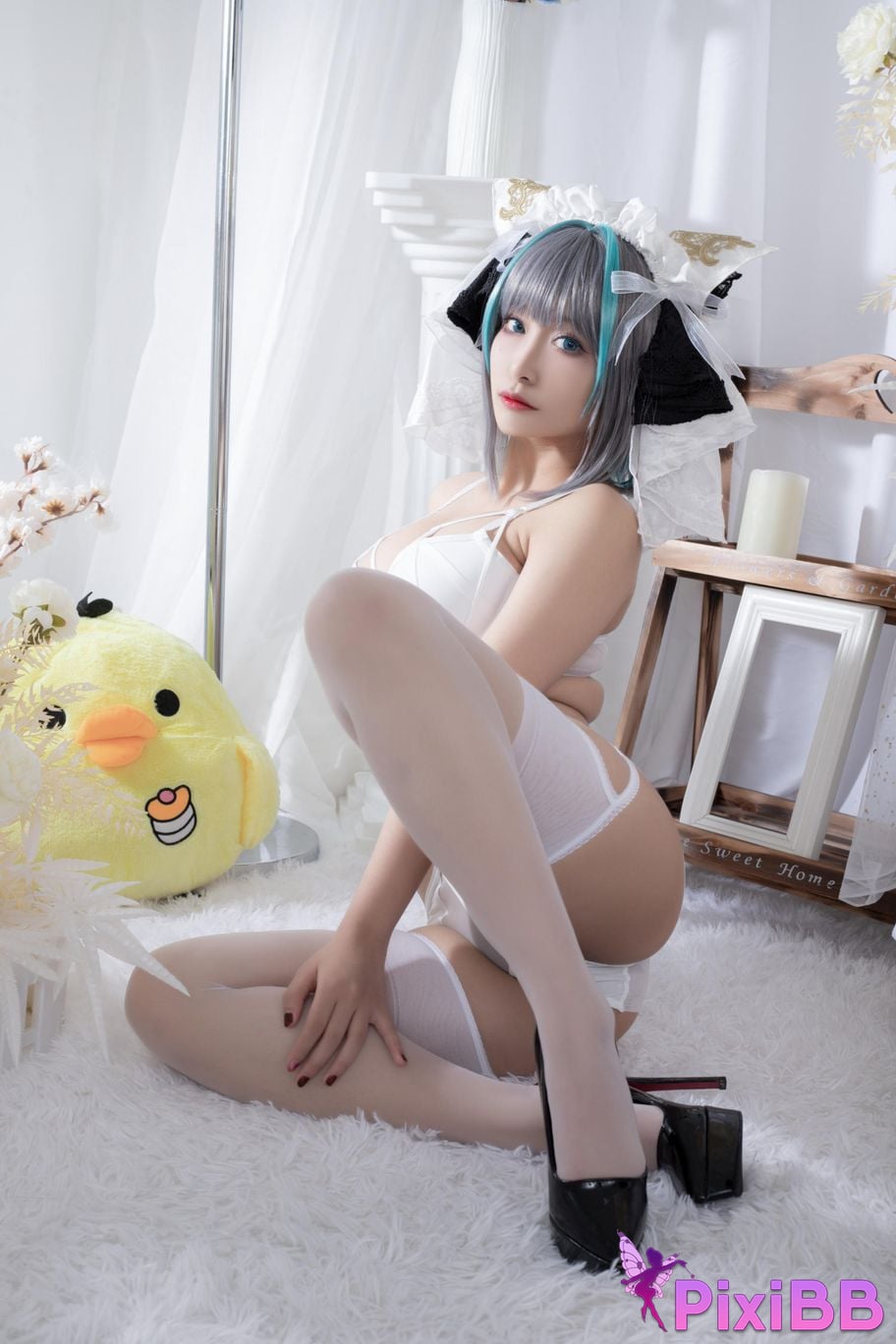 Cosplayer Luo Li LoLiSAMA Cheshire fan underwear PixiBB.COM 001