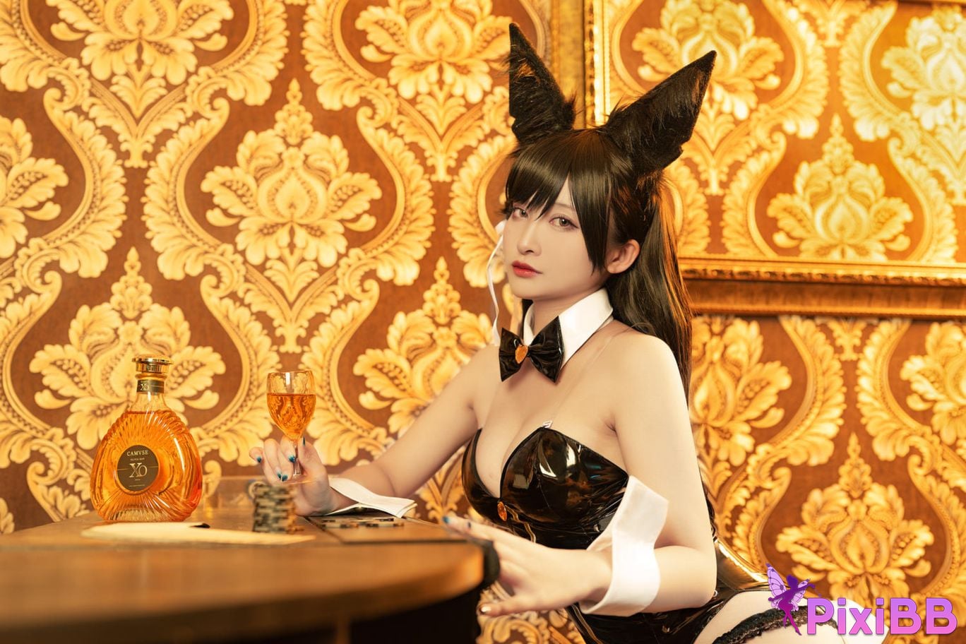Cosplayer Luo Li LoLiSAMA azur lane Atago bunny girl PixiBB.COM 035