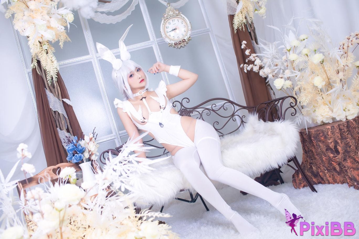 Cosplayer Luo Li LoLiSAMA azur lane vicious white rabbit PixiBB.COM 005
