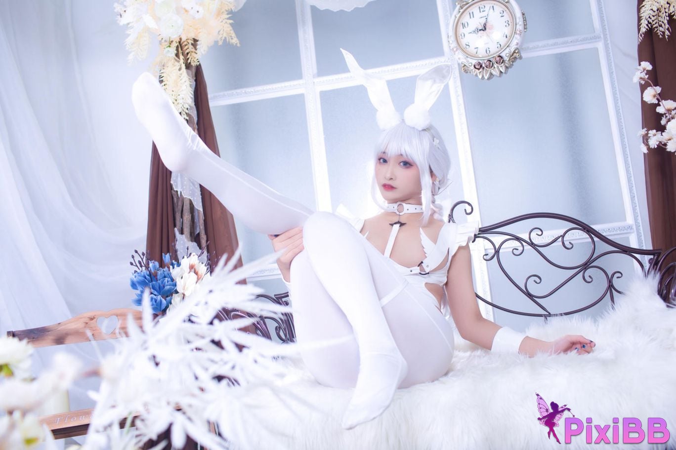Cosplayer Luo Li LoLiSAMA azur lane vicious white rabbit PixiBB.COM 023