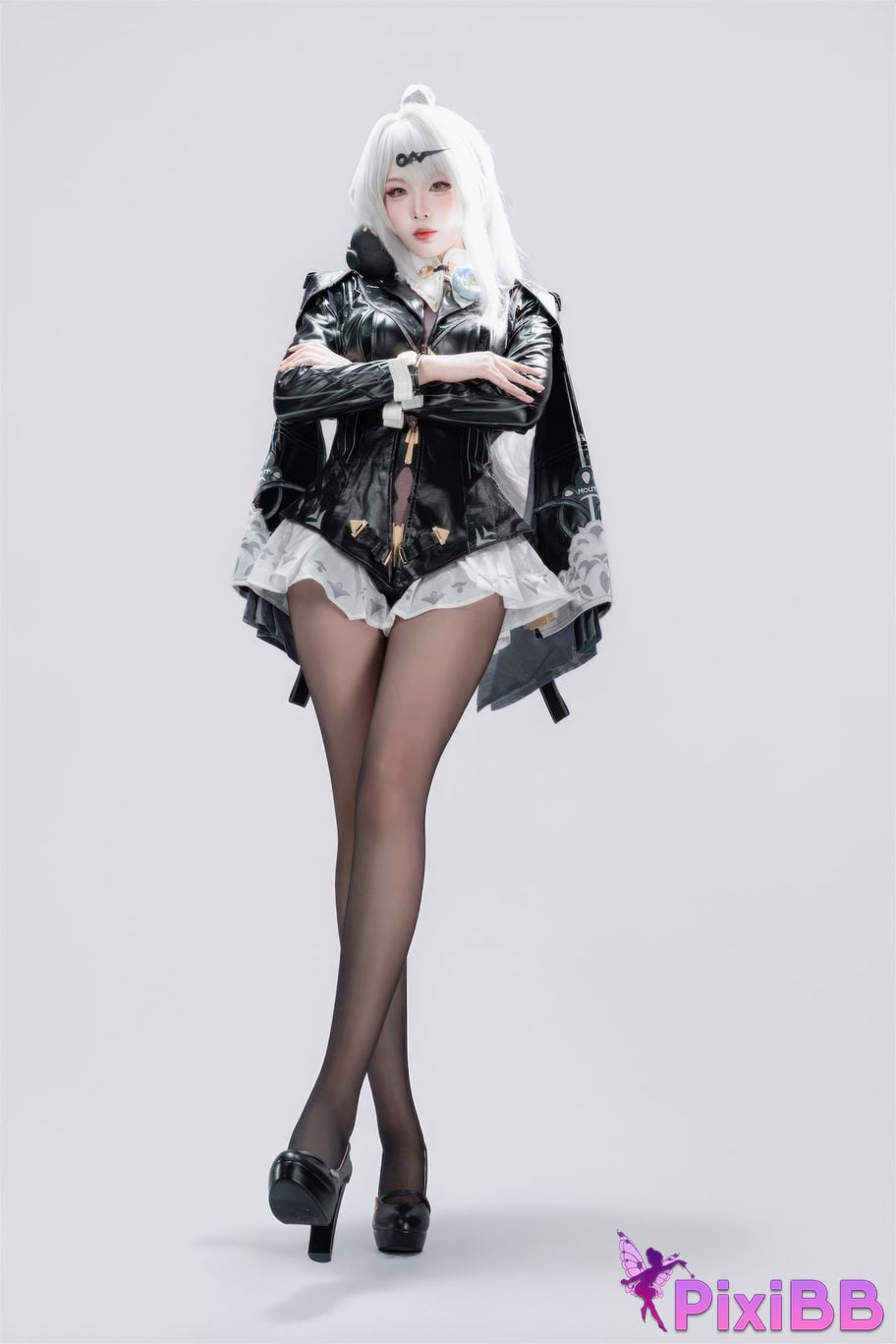 Cosplayer Senior Sister Xuan Xiao absolute zero Yixuan ink shaped traces PixiBB.COM 001