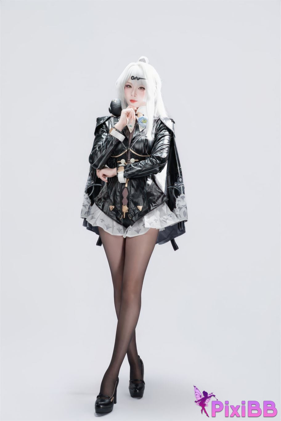 Cosplayer Senior Sister Xuan Xiao absolute zero Yixuan ink shaped traces PixiBB.COM 003