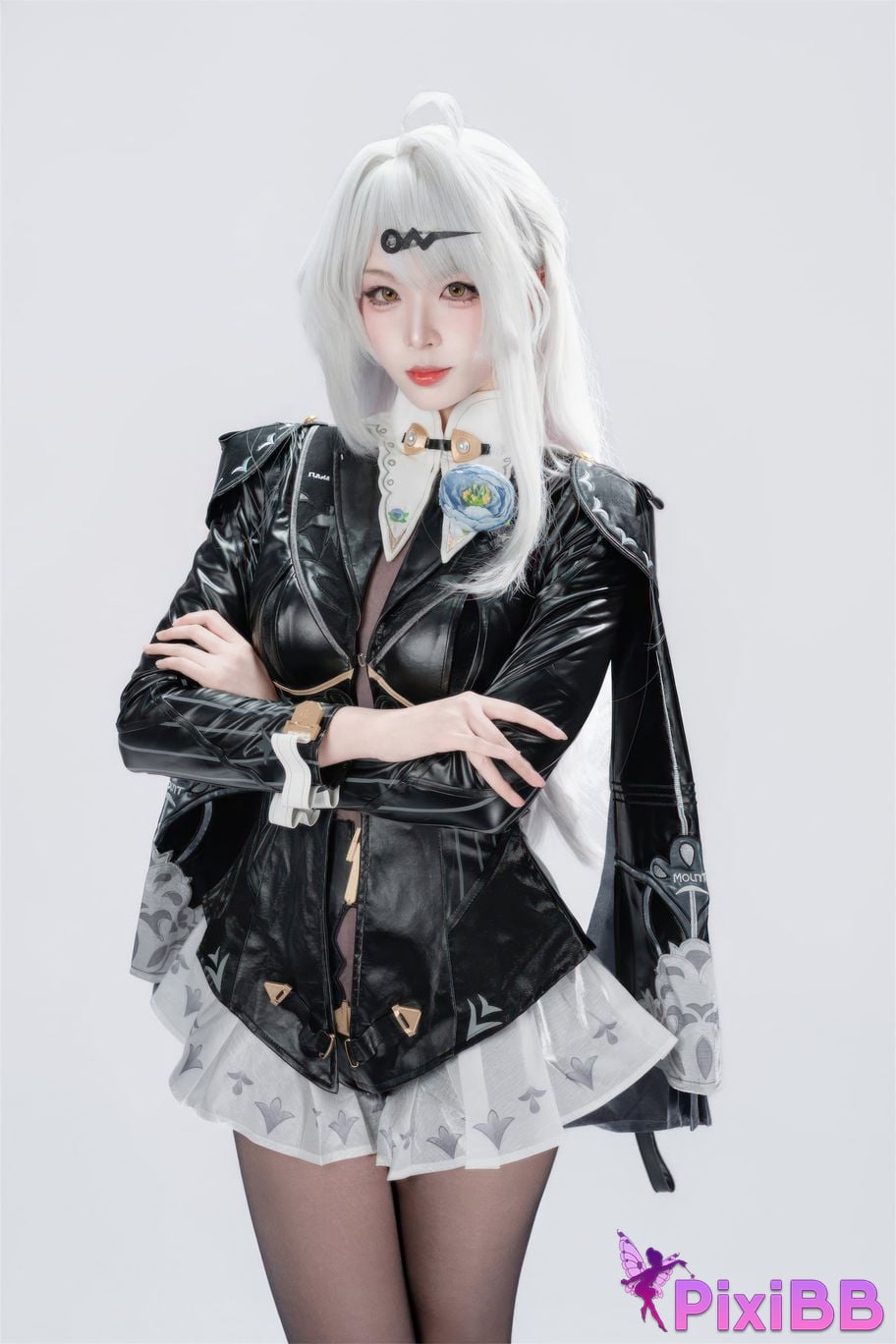 Cosplayer Senior Sister Xuan Xiao absolute zero Yixuan ink shaped traces PixiBB.COM 010