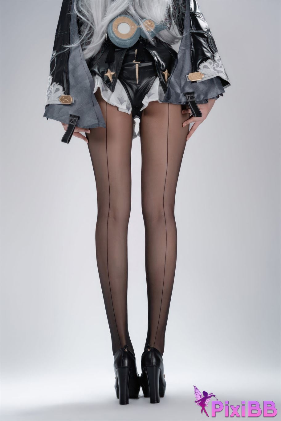 Cosplayer Senior Sister Xuan Xiao absolute zero Yixuan ink shaped traces PixiBB.COM 020