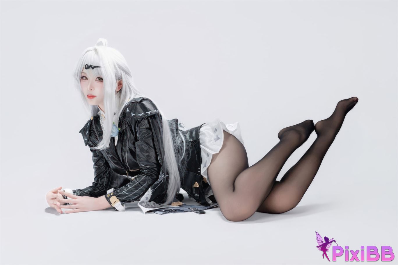 Cosplayer Senior Sister Xuan Xiao absolute zero Yixuan ink shaped traces PixiBB.COM 033