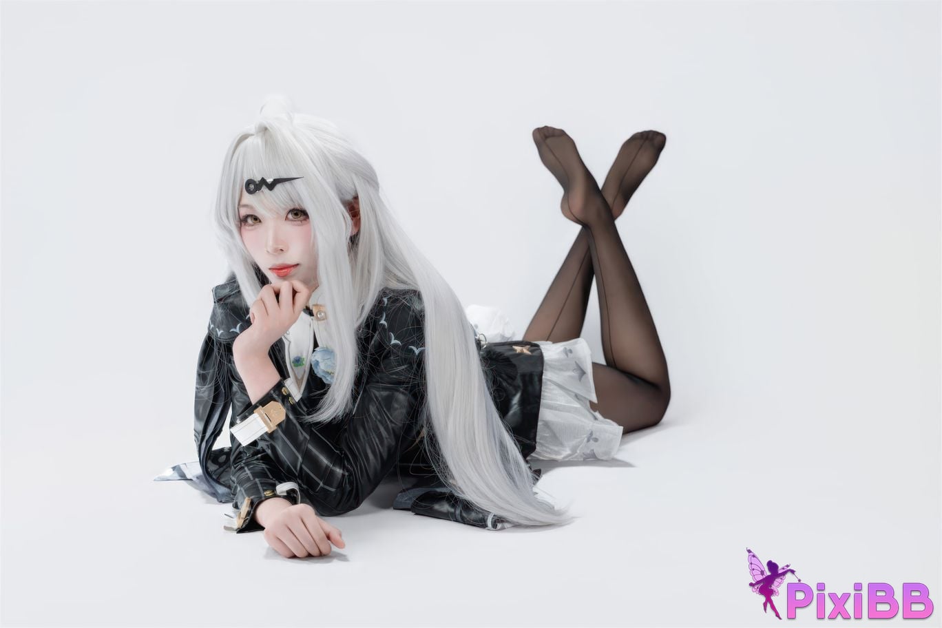 Cosplayer Senior Sister Xuan Xiao absolute zero Yixuan ink shaped traces PixiBB.COM 035