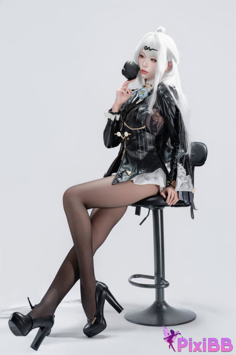 Cosplayer Senior Sister Xuan Xiao absolute zero Yixuan ink shaped traces PixiBB.COM 042