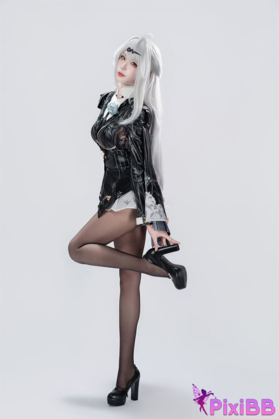 Cosplayer Senior Sister Xuan Xiao absolute zero Yixuan ink shaped traces PixiBB.COM 056