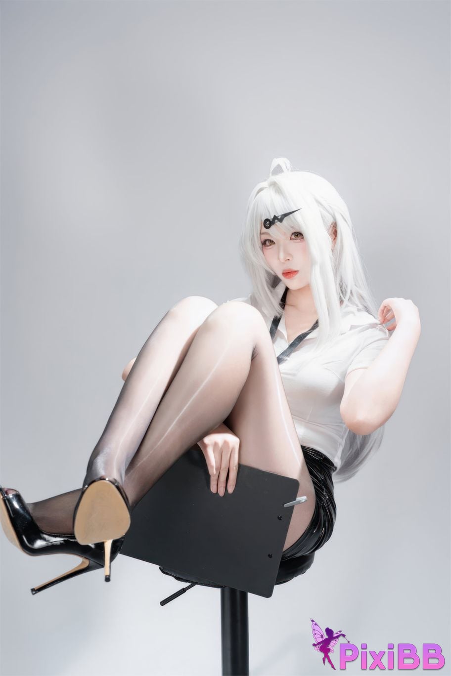 Cosplayer Senior Sister Xuan Xiao absolute zero Yixuan ink shaped traces PixiBB.COM 098