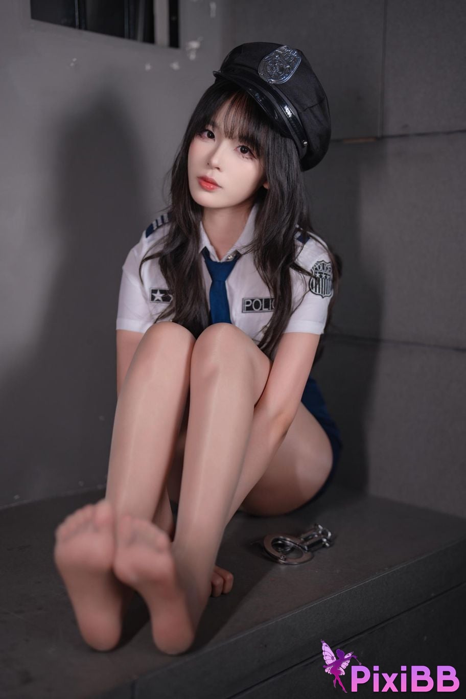 Cosplayer Senior Sister Xuan Xiao female police officer PixiBB.COM 013