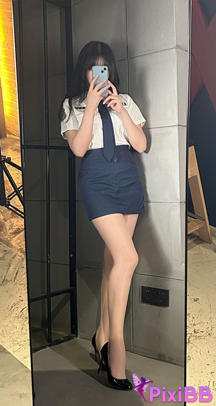 Cosplayer Senior Sister Xuan Xiao female police officer PixiBB.COM 077