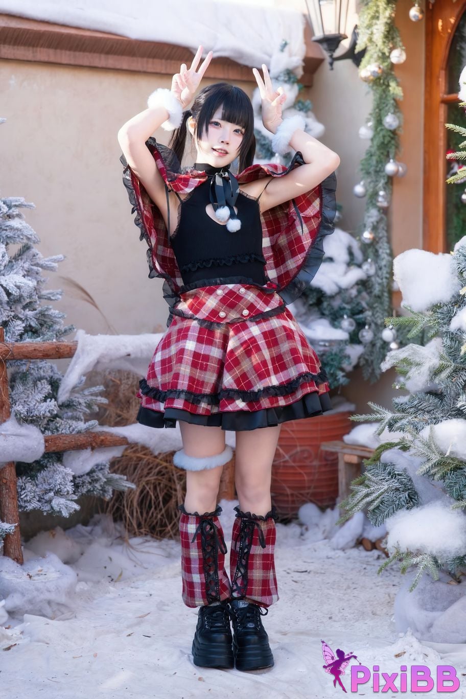 Cosplayer Shimizu Nagi Christmas day and night PixiBB.COM 030