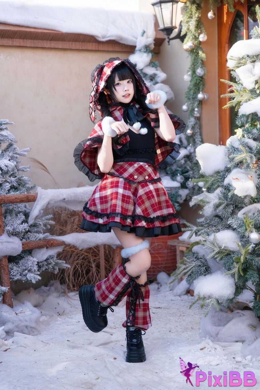 Cosplayer Shimizu Nagi Christmas day and night PixiBB.COM 034