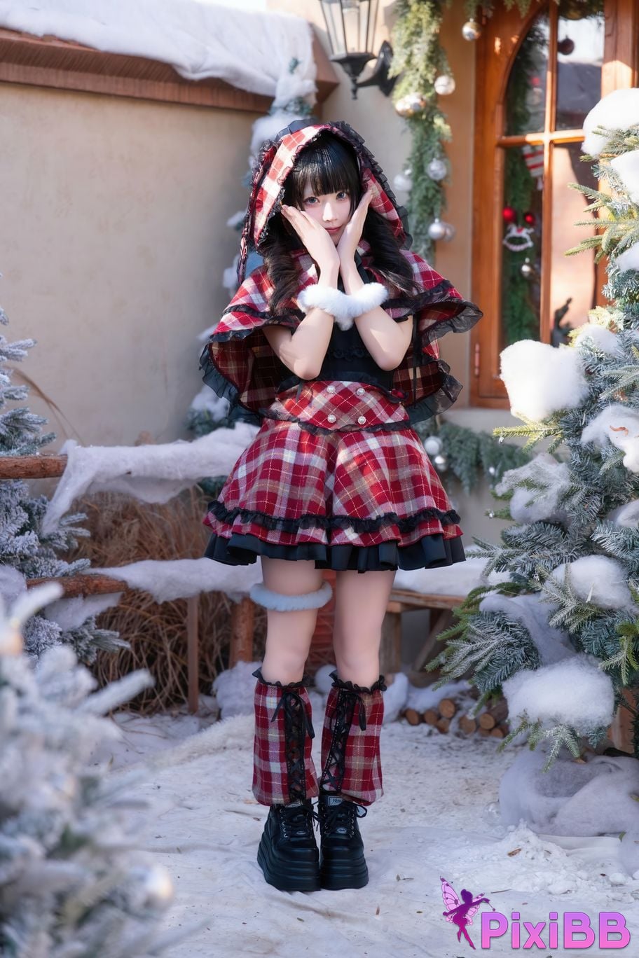 Cosplayer Shimizu Nagi Christmas day and night PixiBB.COM 039