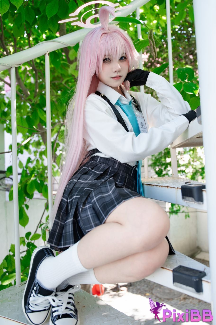 Cosplayer Shimizu Nagi Birds in the Starry Wilderness PixiBB.COM 001