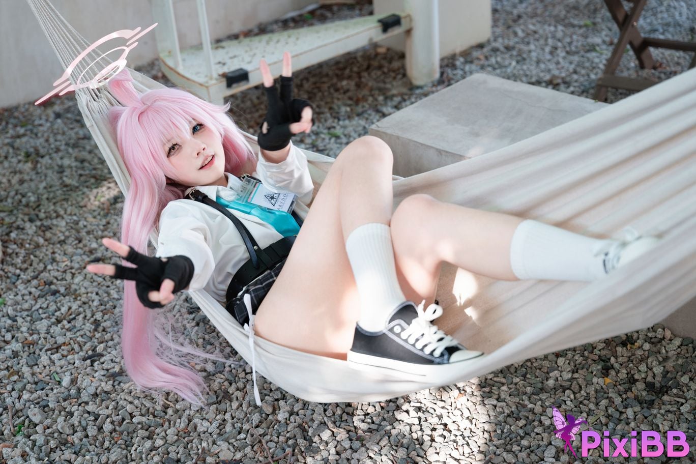 Cosplayer Shimizu Nagi Birds in the Starry Wilderness PixiBB.COM 014