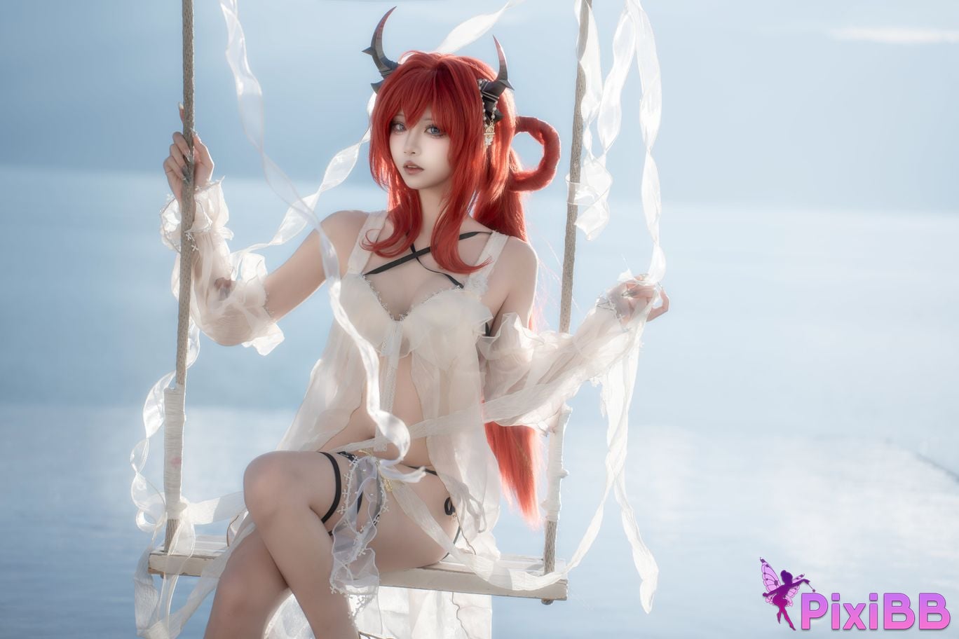 Cosplayer Zhiyue Etsu ko Arknights Shirter swimsuit PixiBB.COM 004