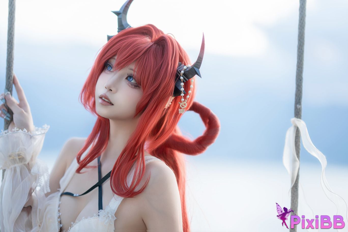 Cosplayer Zhiyue Etsu ko Arknights Shirter swimsuit PixiBB.COM 021