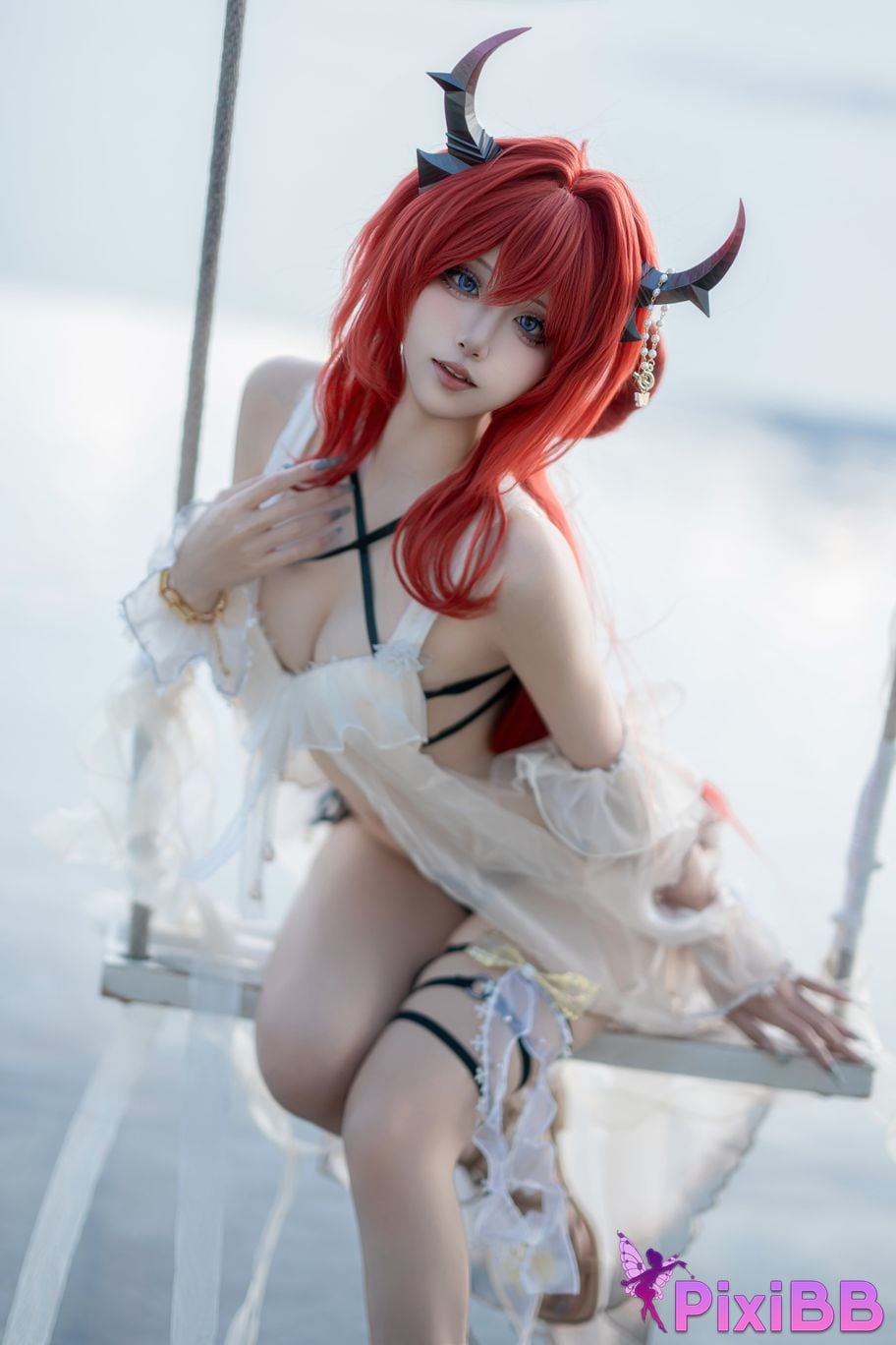 Cosplayer Zhiyue Etsu ko Arknights Shirter swimsuit PixiBB.COM 023