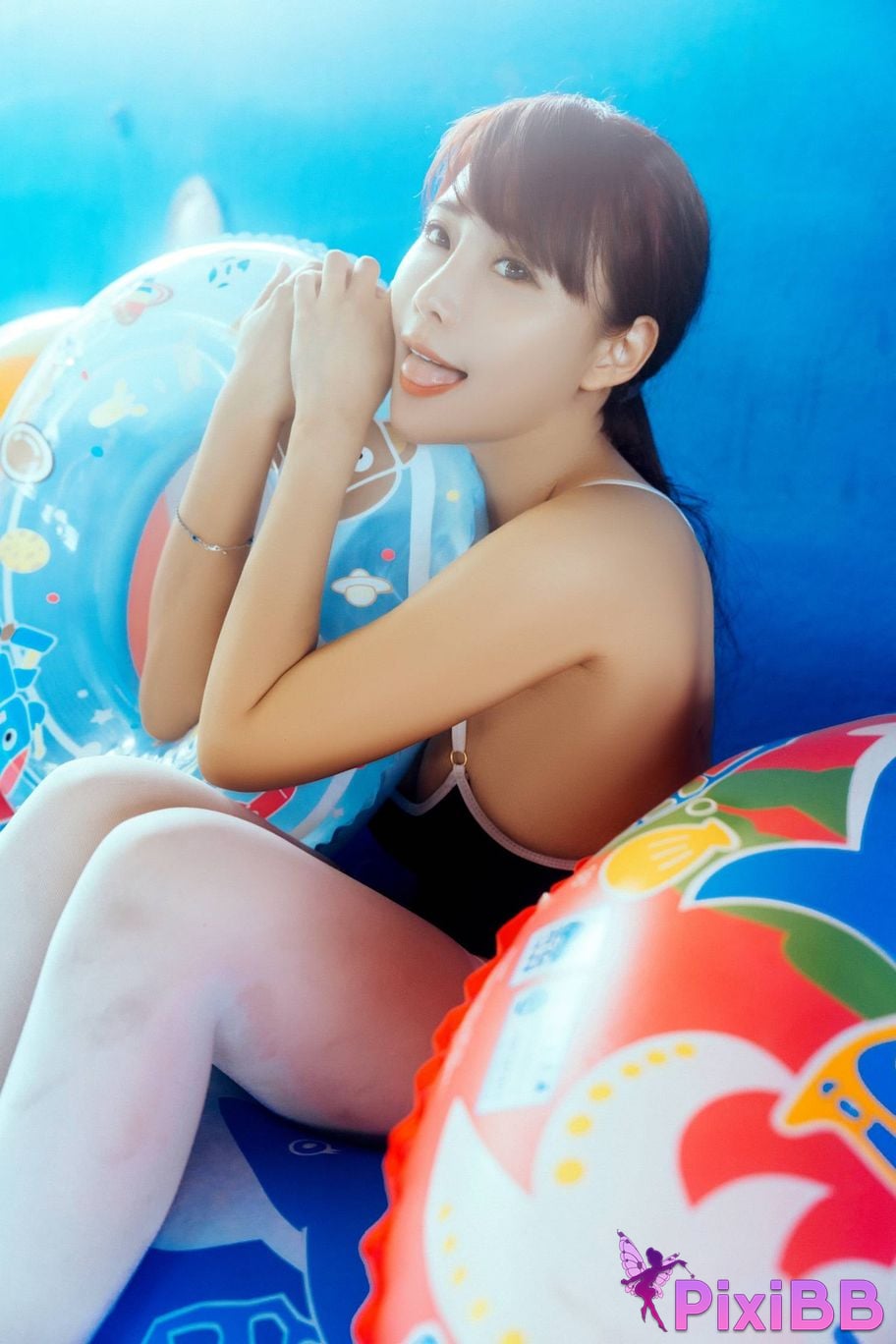 JVID Lele Rakuraku After all School Mizu is wearing too much. PixiBB.COM 089