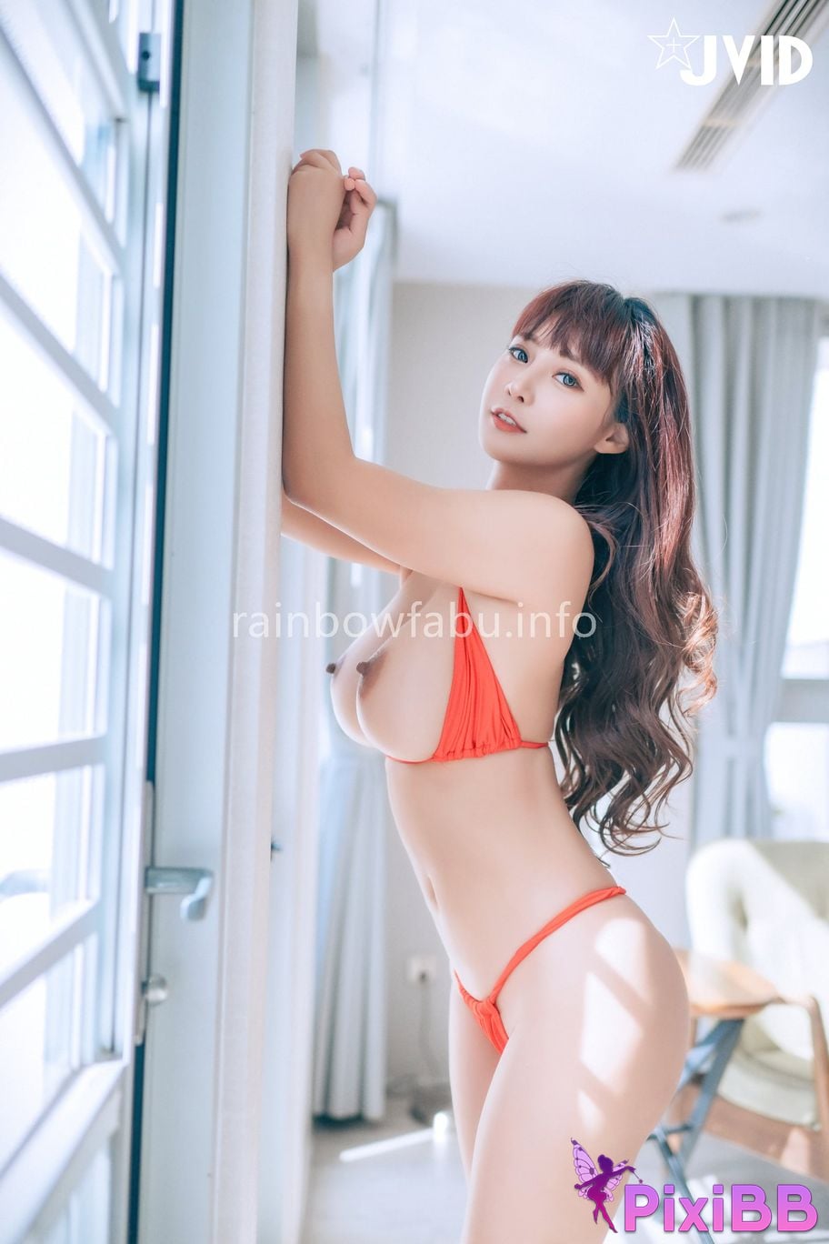 JVID Lele Le Shi Shen Lu Chu Hao Ru Kai Tui Bao You Huo Zhang Fu Xia Shu Hou Meng Zhuang Li Ju Yao Huang Yin Dang Ren Qi PixiBB.COM 089