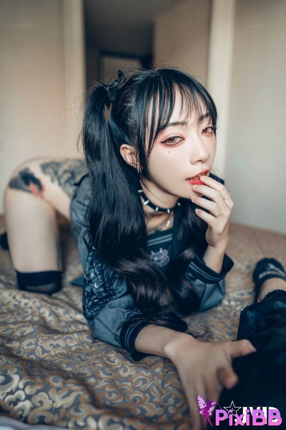 JVID Piao Ge Color Delusion Series Xiao Hua Ye Shi Da Jie Tou PixiBB.COM 017