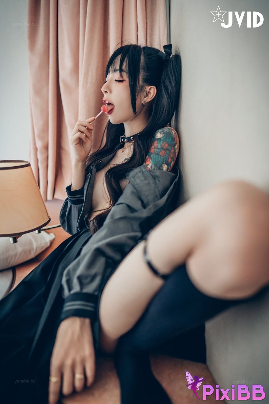 JVID Piao Ge Color Delusion Series Xiao Hua Ye Shi Da Jie Tou PixiBB.COM 065