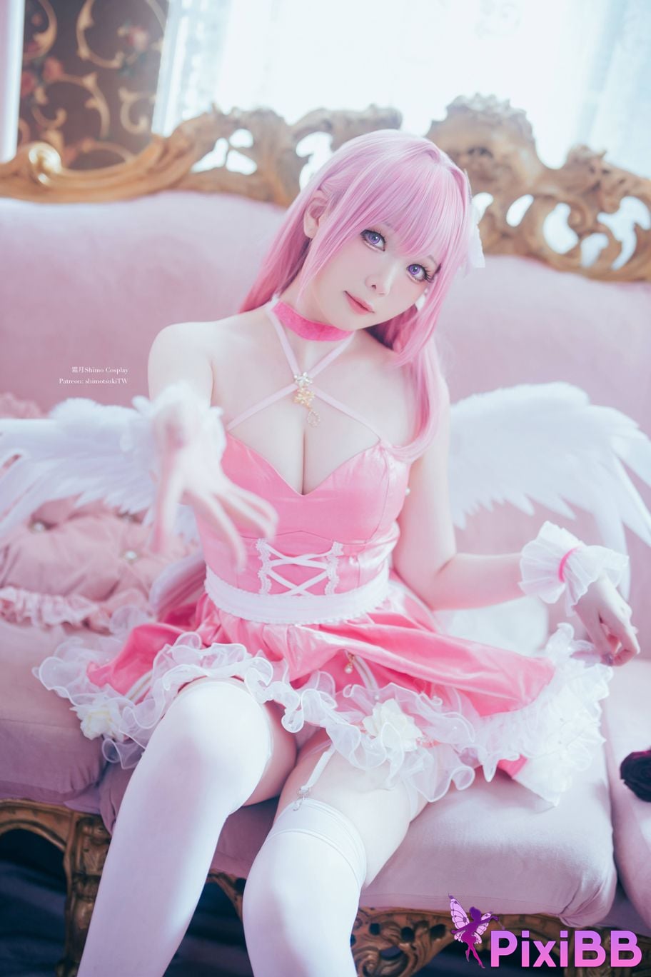 Cosplayer Shimotsuki shimo Tao Le Si NIKKE PixiBB.COM 004