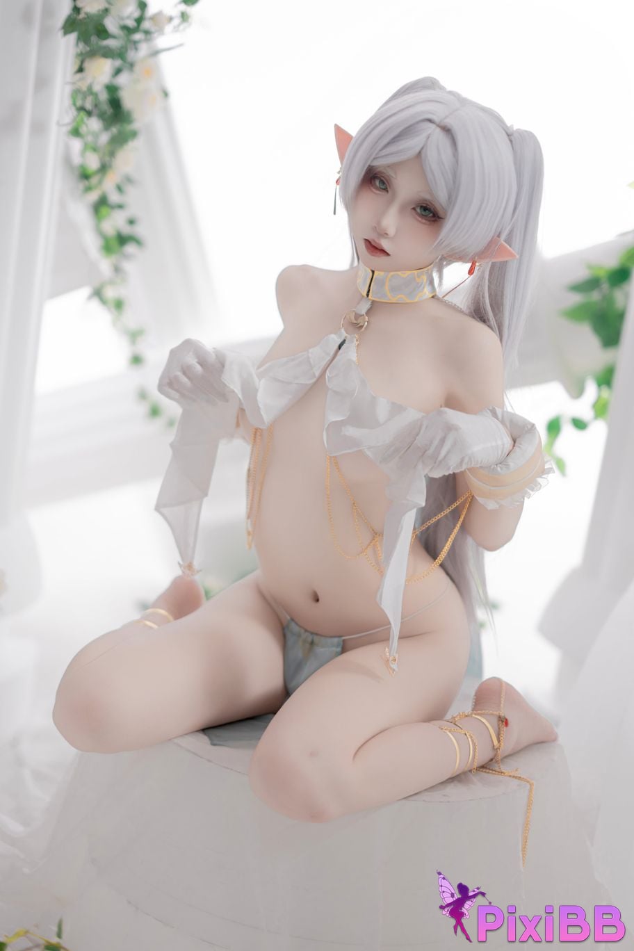 Cosplayer Zhiyue Etsu ko The funeral of Florian Dancer PixiBB.COM 028