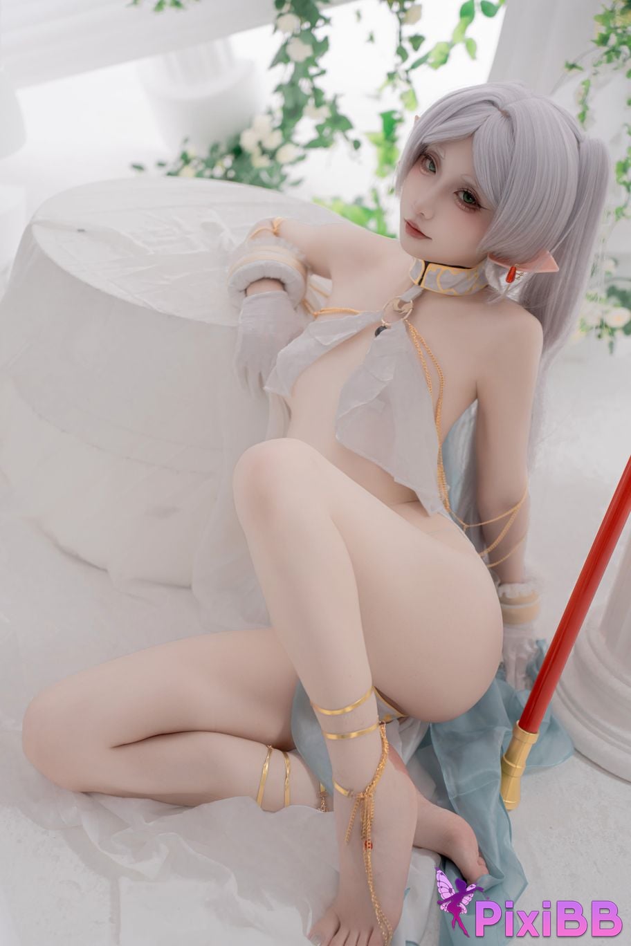 Cosplayer Zhiyue Etsu ko The funeral of Florian Dancer PixiBB.COM 041