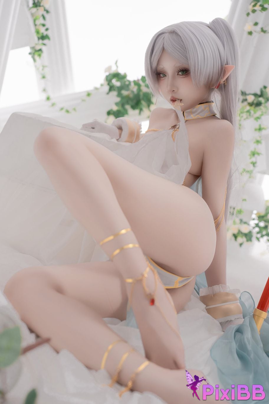 Cosplayer Zhiyue Etsu ko The funeral of Florian Dancer PixiBB.COM 045