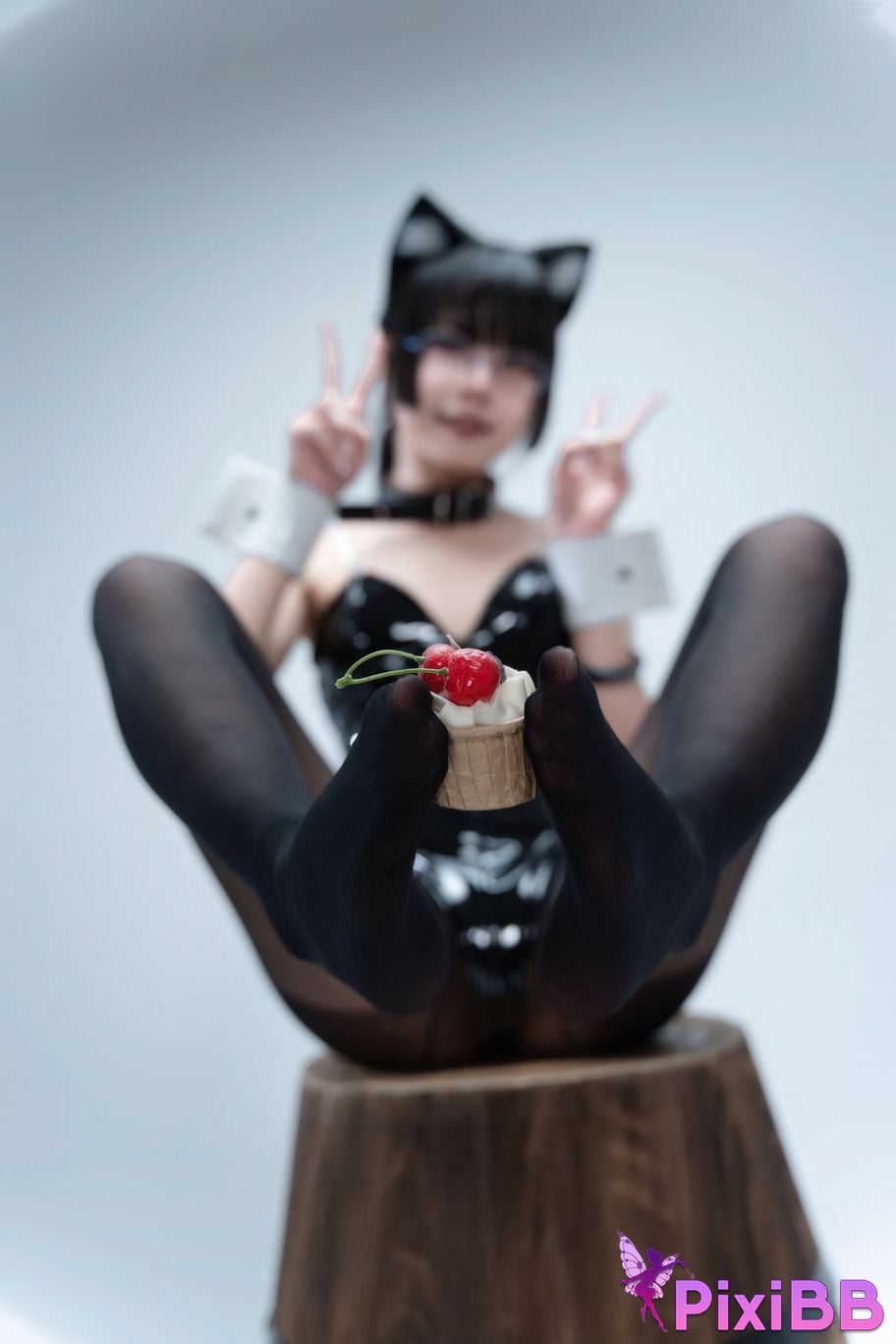 Cosplayer Shimizu Nagi The cat said you can have cake PixiBB.COM 047