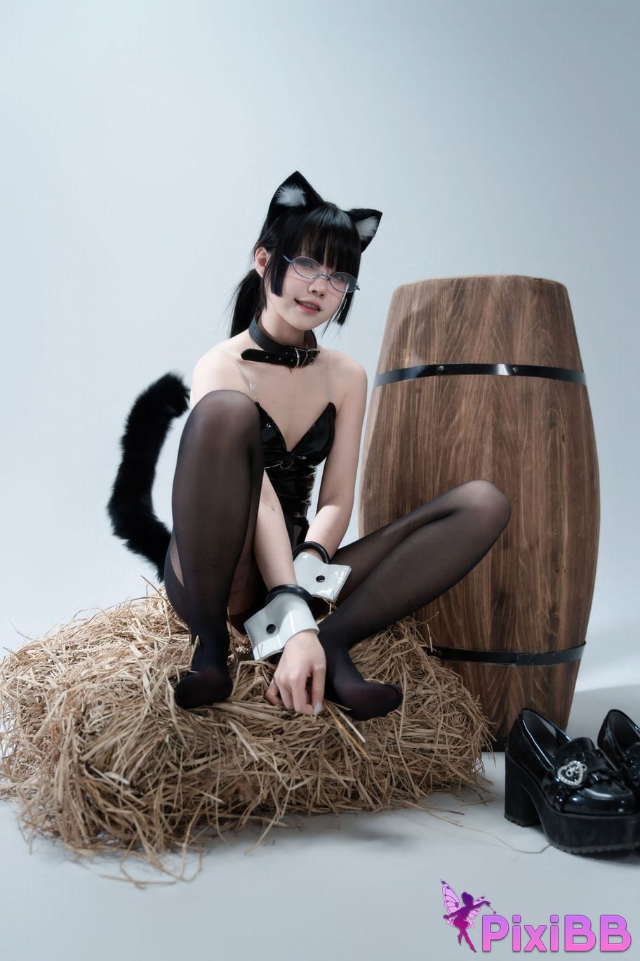 Cosplayer Shimizu Nagi The cat said you can have cake PixiBB.COM 056