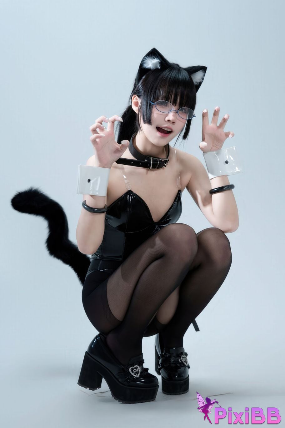 Cosplayer Shimizu Nagi The cat said you can have cake PixiBB.COM 071