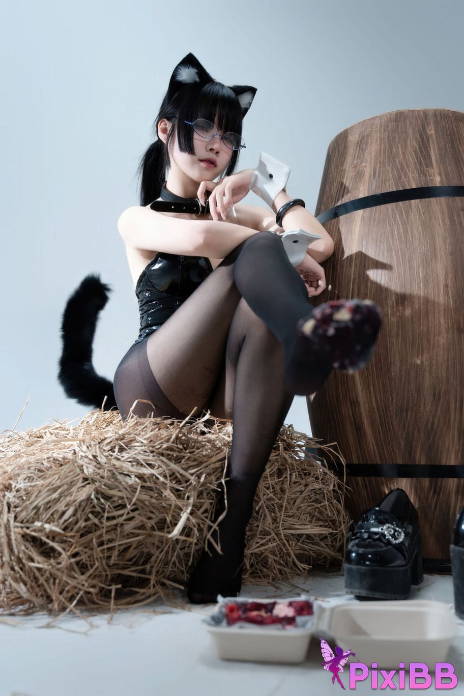 Cosplayer Shimizu Nagi The cat said you can have cake PixiBB.COM 083