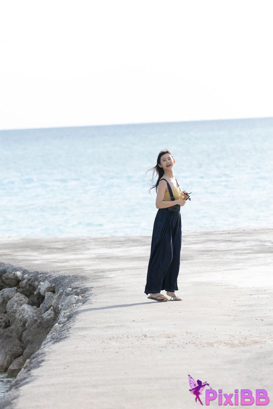 Japanese Idol Nanako Aizawa FRIDAY digital photo book N Unreleased special edition vol.3 120 pages deluxe PixiBB.COM 026